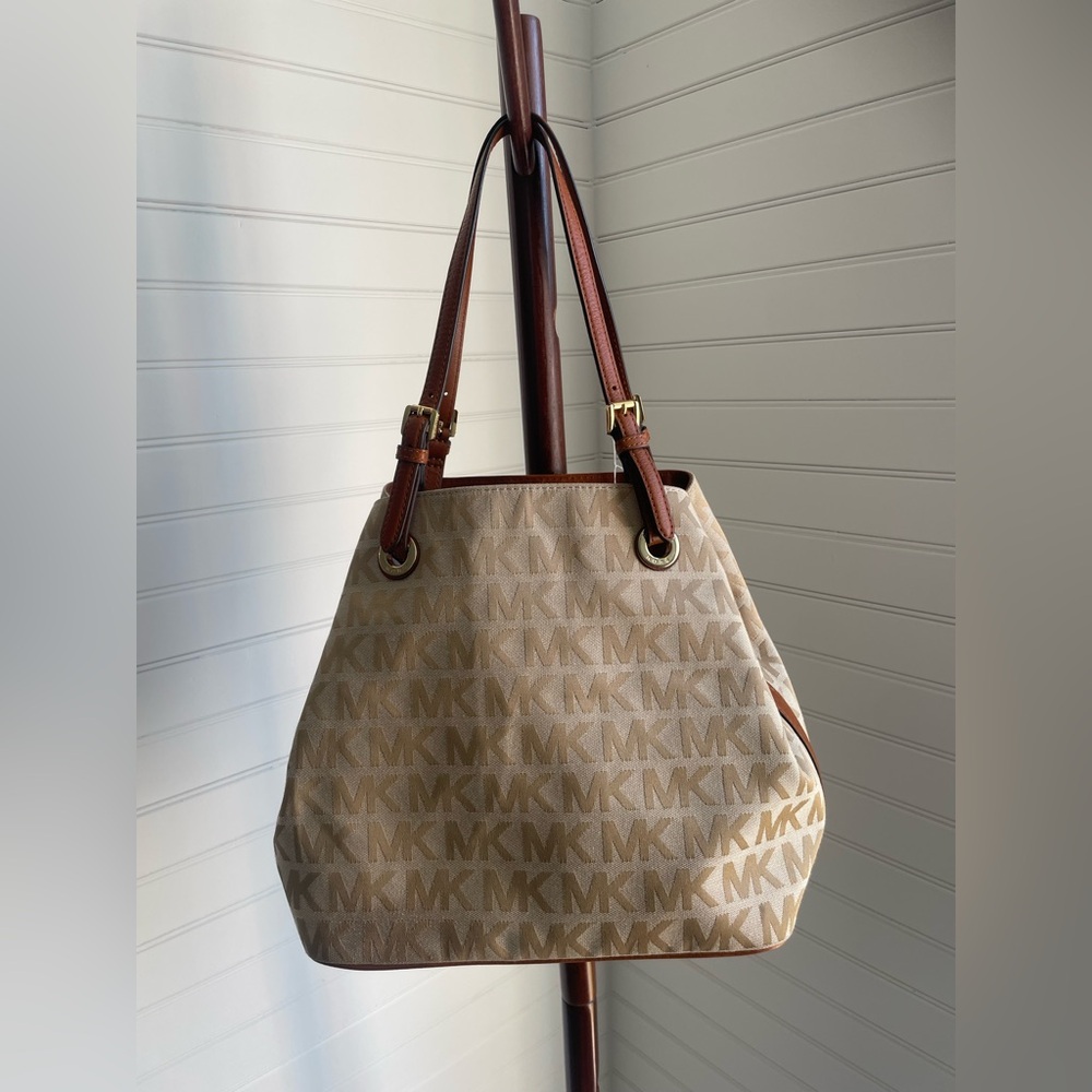 Michael Kors Jet Set Item Grab Bag Jacquard MK Signature Tote Luggage
